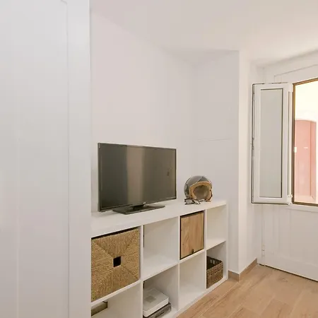 Casa Das Cores Mouraria Studio Apartment